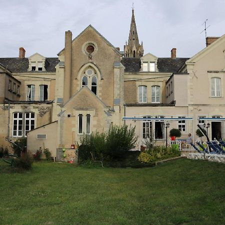 فندق Logis Le Port Saint Aubin Morannes sur Sarthe-Daumeray المظهر الخارجي الصورة